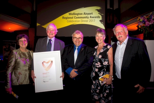 Trust members with Hutt City Council Mayor, Ray Wallace, at the finalist's dinner for the Wellington Airport Regional Community Volunteers Awards, 2017
