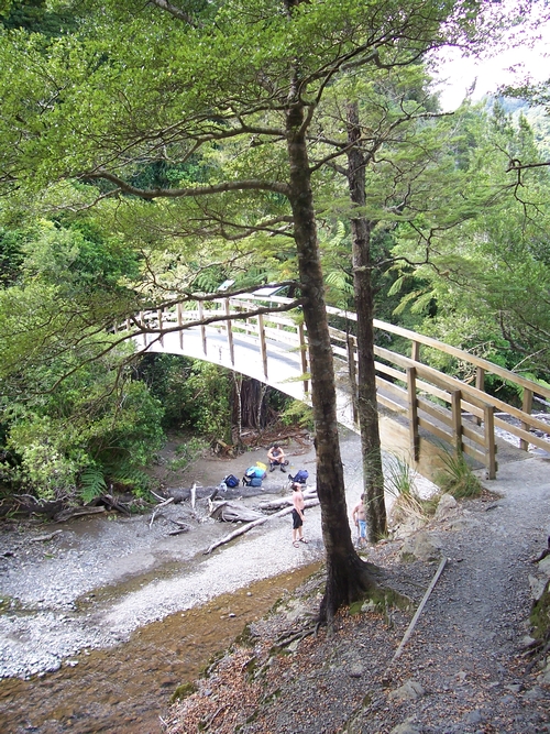 The Turere Bridge area is a popular site for picnics